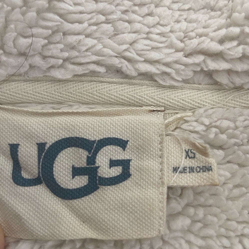 UGG Cream Textured Jacket - Picture 3 of 8